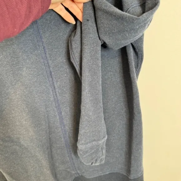 ❄️ Lululemon Stress Less Hoodie ❄️