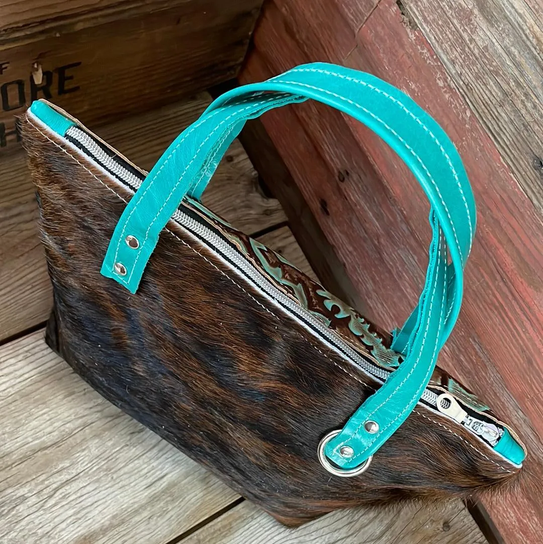 030 Feed Bag - Dark Brindle w/ Turquoise Laredo