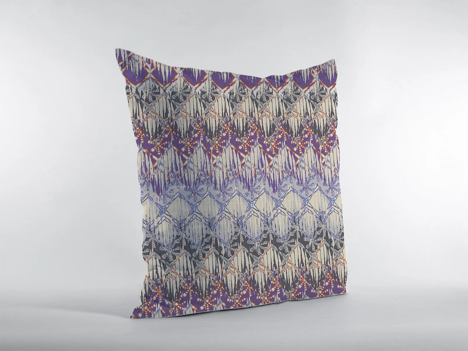20” Magenta Cream Hatch Indoor Outdoor Zippered Throw Pillow