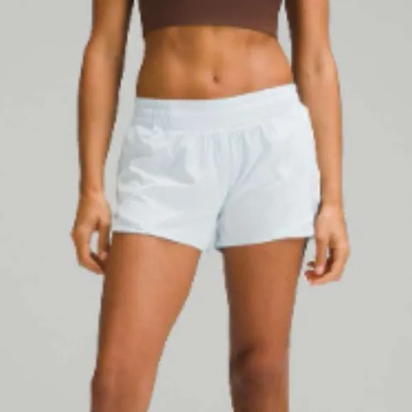 (2301/2302) NWT Hotty Hot Low-Rise Lined Short 4&quot; - POWDER BLUE size 6/8