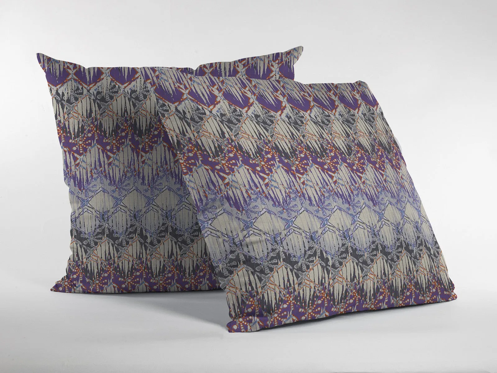 26” Magenta Cream Hatch Indoor Outdoor Zippered Throw Pillow