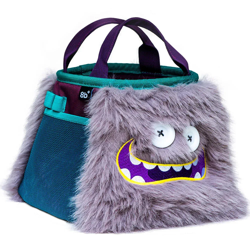 8b  Bucket - Angus (Bucket)