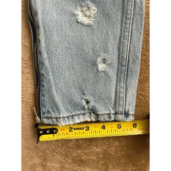 Abercrombie &amp; Fitch Annie High Rise Girlfriend Jean Size 25/US 0