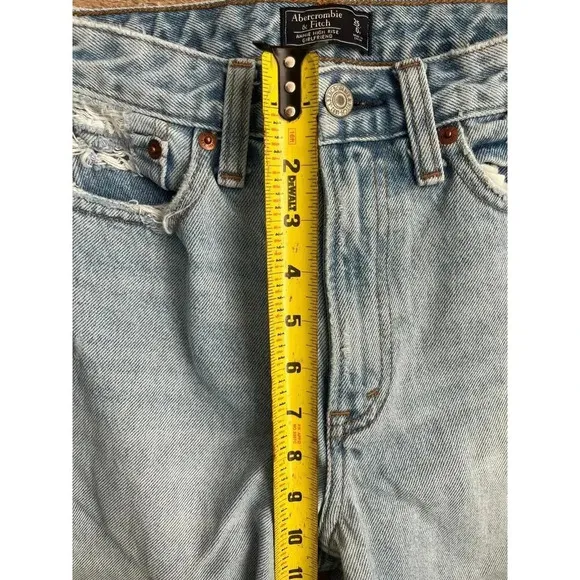 Abercrombie &amp; Fitch Annie High Rise Girlfriend Jean Size 25/US 0