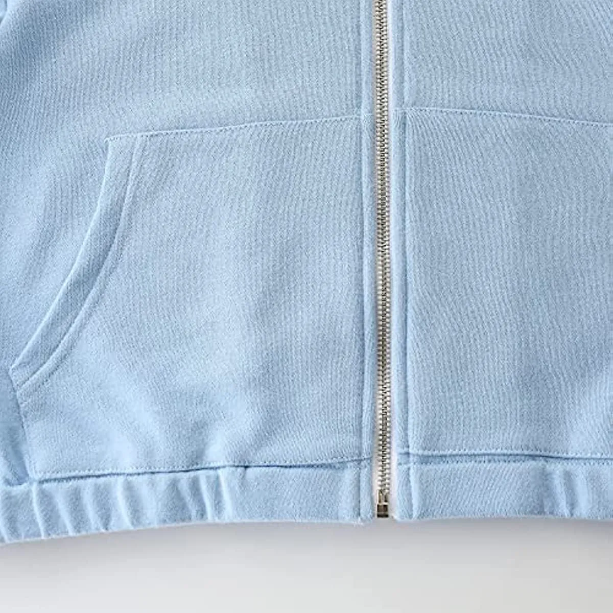 Amazhiyu Women’s Cropped Zip up Hoodie with Pockets