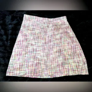 Ann Taylor women’s multicolor Confetti Tweed A-Line Pocket Skirt. Size 8