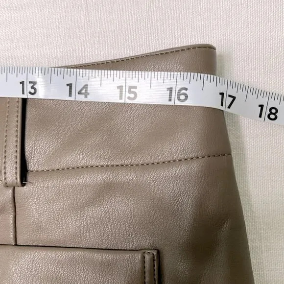 Anthropologie Colette Faux Leather Shorts 32