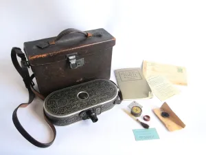 Art Deco Bell & Howell Co FilmO Cine Camera