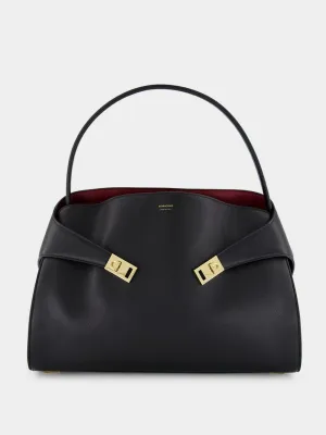 Black Hug Medium Shoulder Bag