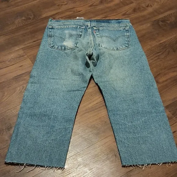 Buzz 18 Vintage Upcycled Levi's High Waisted Cropped Snake Skin Jeans A40