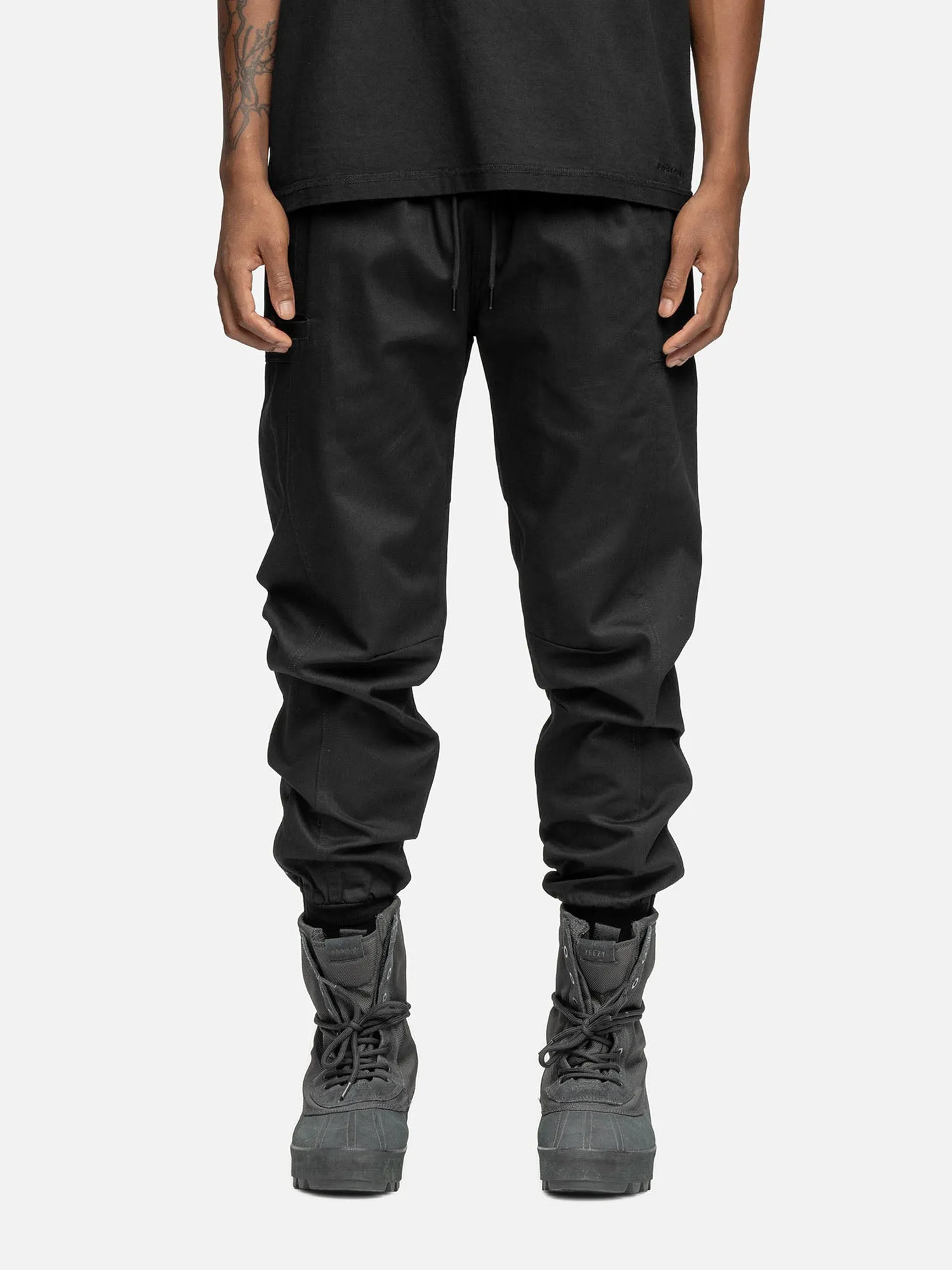 C2 CARGO BLACK
