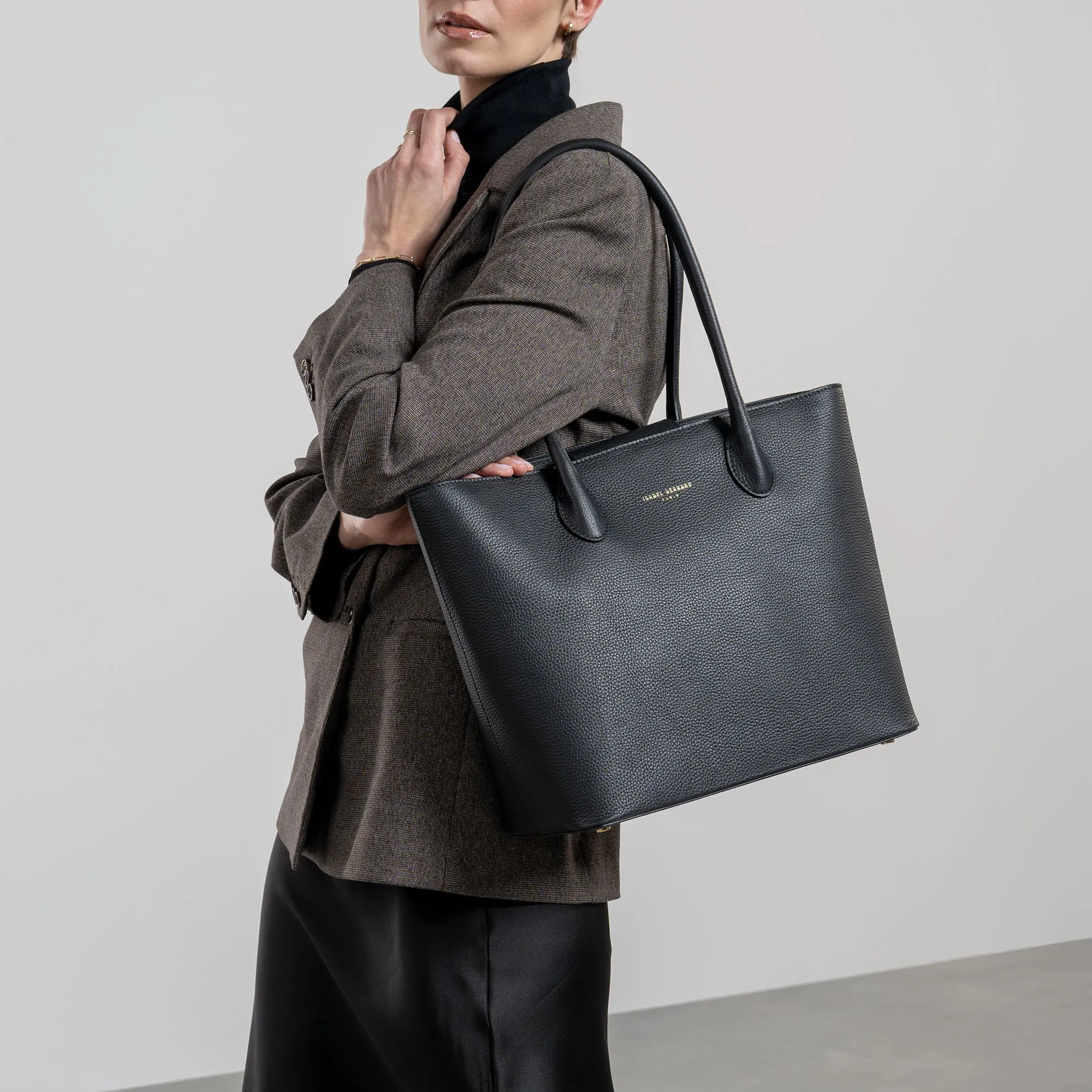 Cadeau d'Isabel black calfskin leather shopper and zipper wallet gift set