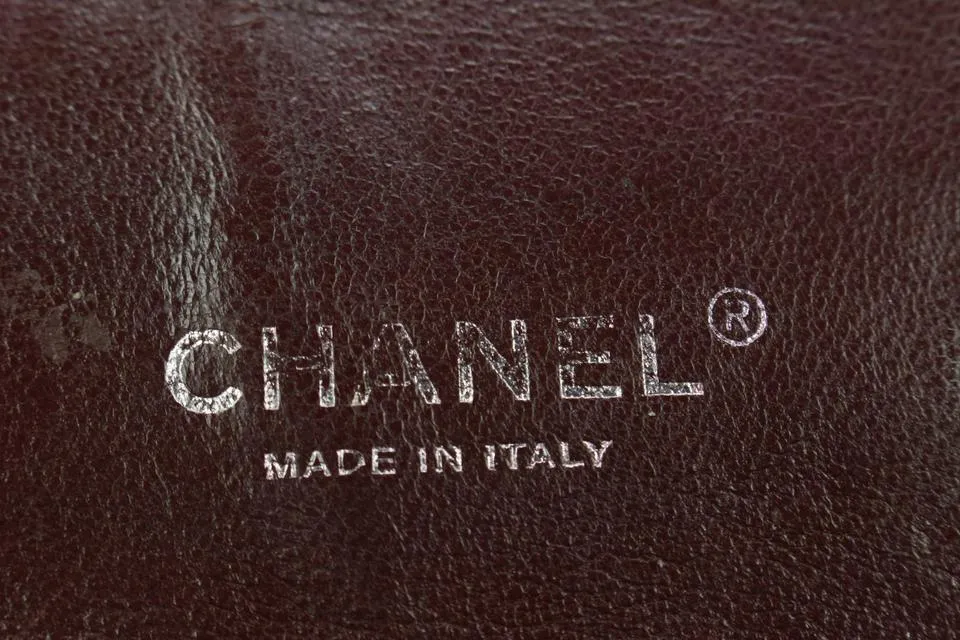 Chanel Black Quilted Lambskin Maxi Classic Double Flap Silver Chain 69cas726