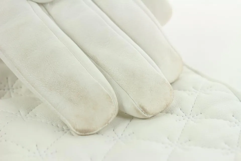 Chanel Quilted White Lambskin Leather Long Gloves 407cas528