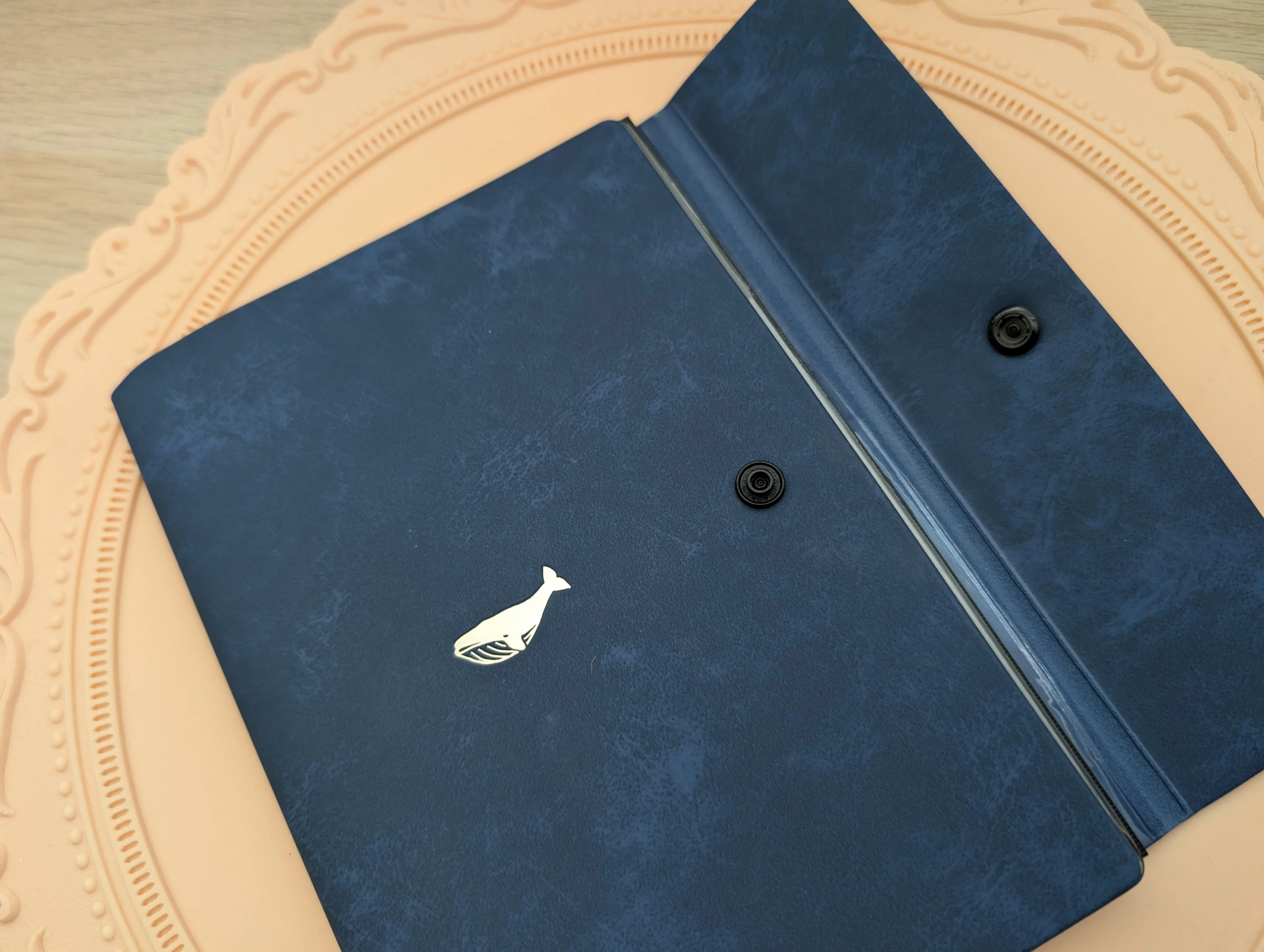 COTOMO B6 Twin Cover - Whale