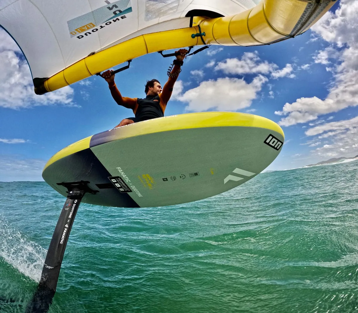 Flymount Aero-130 Ultralight Wing and Kite Camera Mount