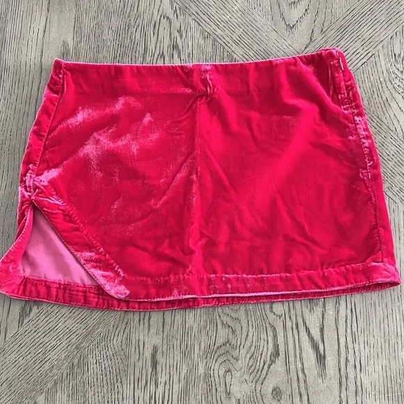 Free People Annalise Velvet Mini Skirt Pink Size 4 NWT