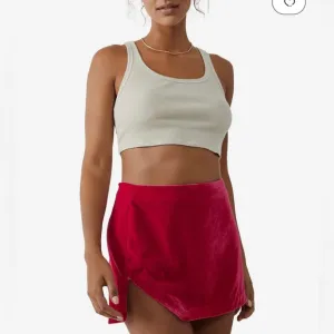 Free People Annalise Velvet Mini Skirt Pink Size 4 NWT