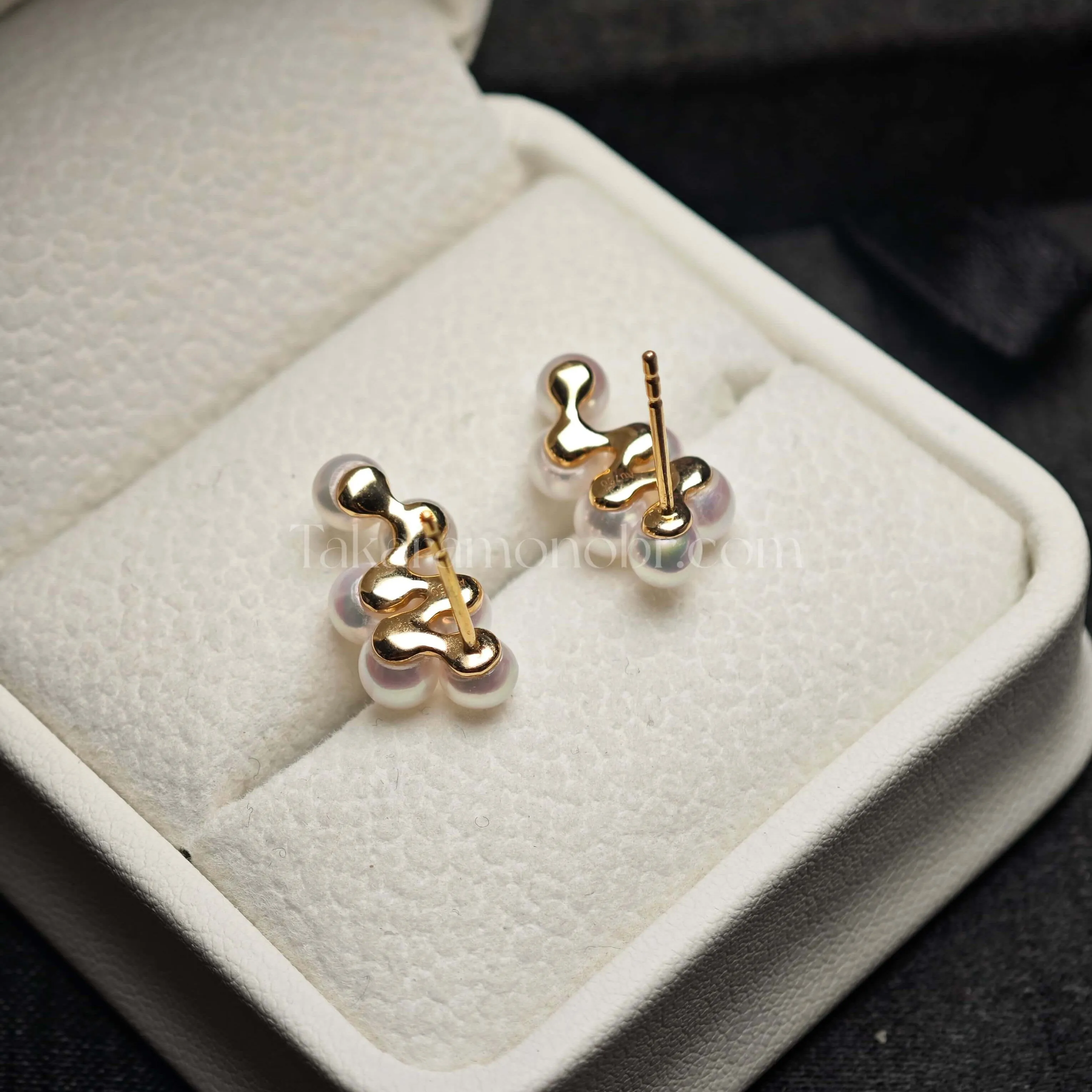 Grape Akoya Round White Baby Pearl Earrings, 4.0-4.5 mm