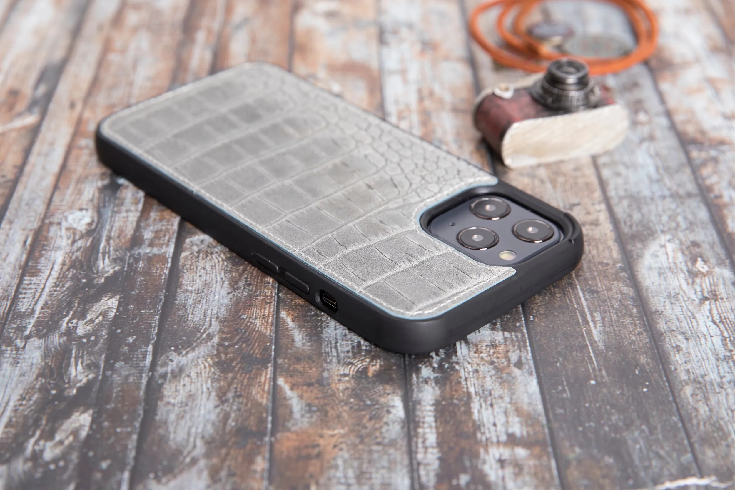 Grau Croco iPhone 12 PRO MAX (6.7") Case Genuine Leather case, handmade leather case Flex Cover