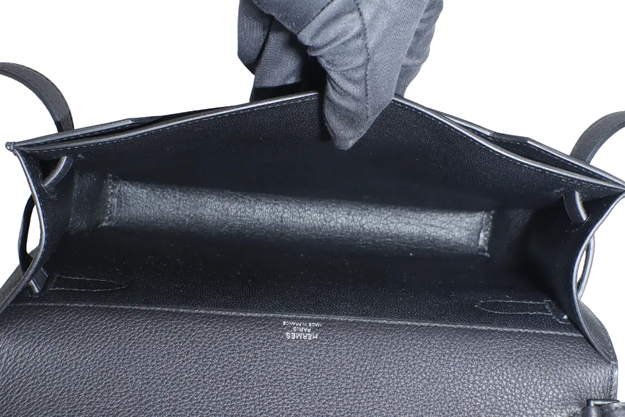 HERMES POCHETTE KELLY DEPECHES 25 (STAMP W) BLACK TOGO BLACK HARDWARE  WITH DUST COVER & BOX