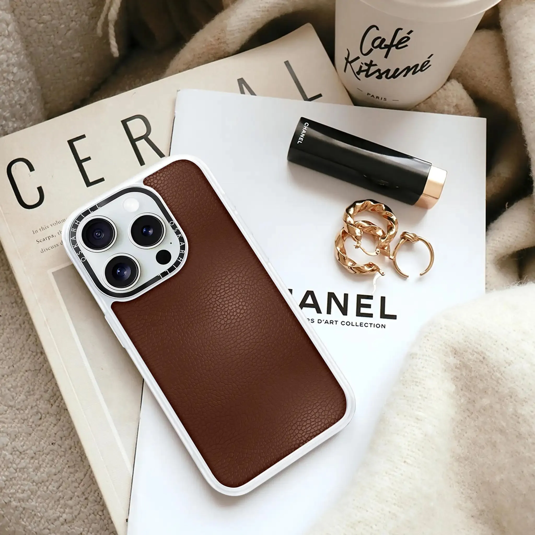 iPhone 16 Pro Max Case Classic Leather — Crater Brown