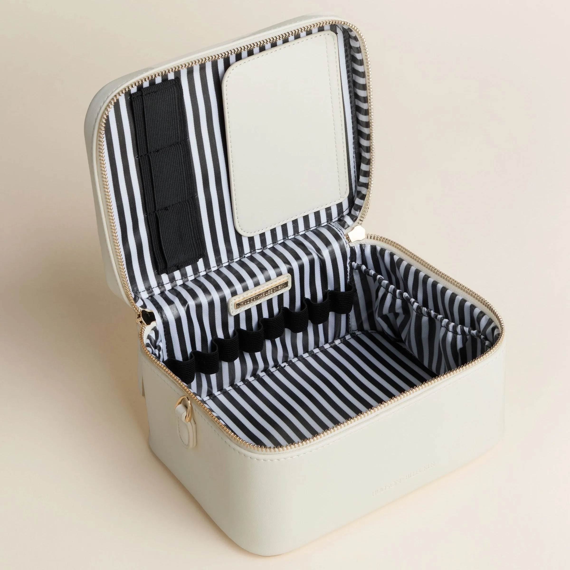 Jetsetter Train Case - Ecru