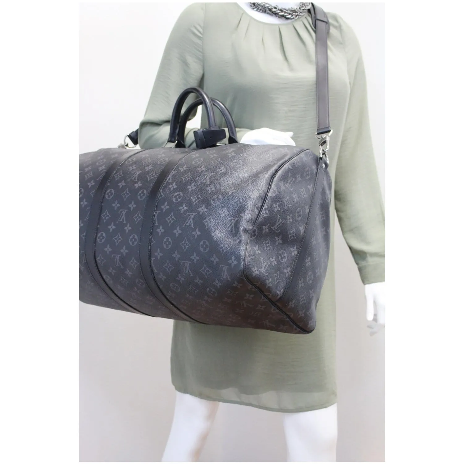 LOUIS VUITTON Keepall 55 Bandouliere Monogram Eclipse Travel Bag Black