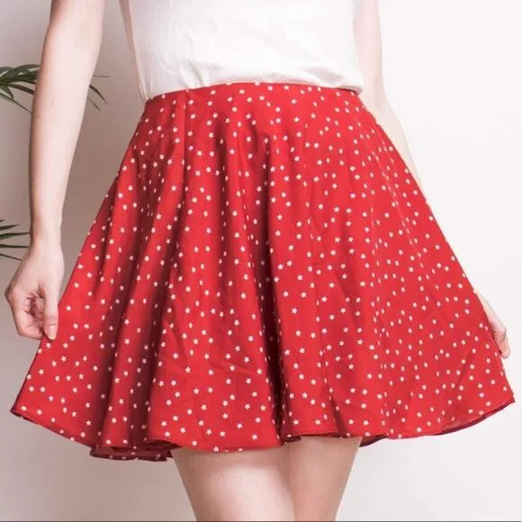 Lovers   Friends Red Star Mini Circle Skirt Med
