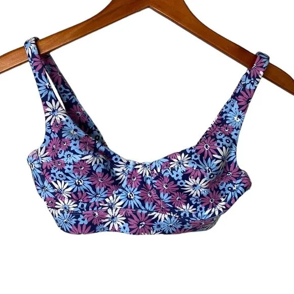 L*Space Active Tryout Sports Bra Oopsie Daisey floral print Adjustable Clip Back