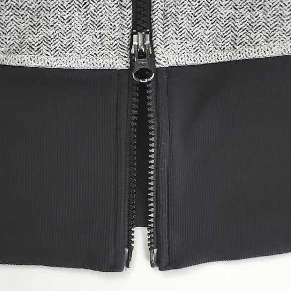 Lululemon Nice Asana Jacket Herringbone Heathered Grey Black Stretch Size 10