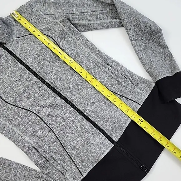 Lululemon Nice Asana Jacket Herringbone Heathered Grey Black Stretch Size 10