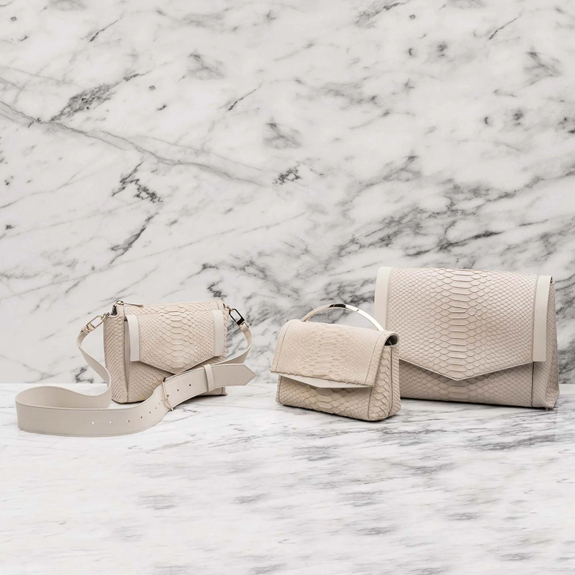 LYLE CAMERA BAG