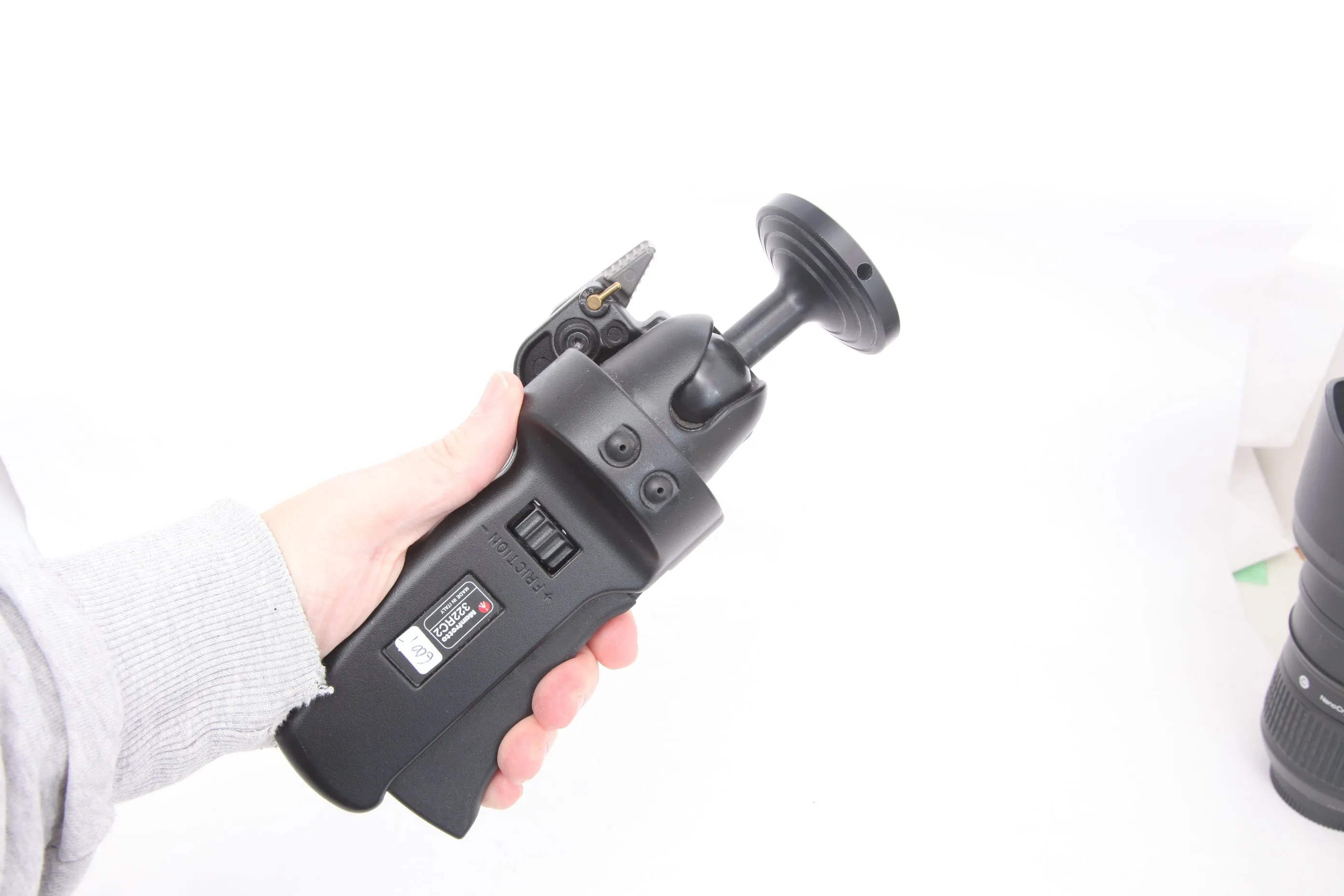 Manfrotto 322RC2 Ball Head with 200PL-14 Quick Release Plate and 322RA Quick Release Adapter 322RC2