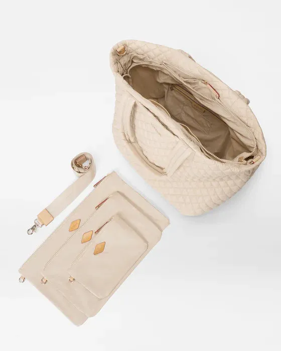 METRO TOTE DELUXE