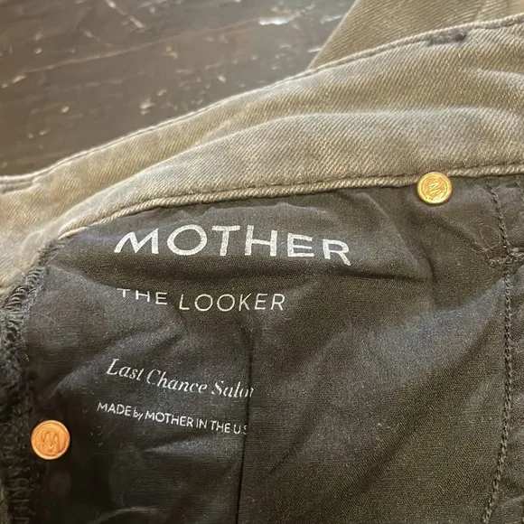 Mother The Looker Gray Distressed Skinny Jeans Size 25.