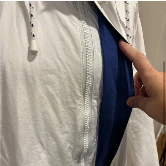 Nautica vintage 1993 white zip front coat with hidden hood in collar size Large