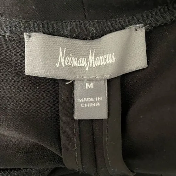Neiman Marcus Black Women’s Size Medium Open Front Jacket W/zippered Pockets