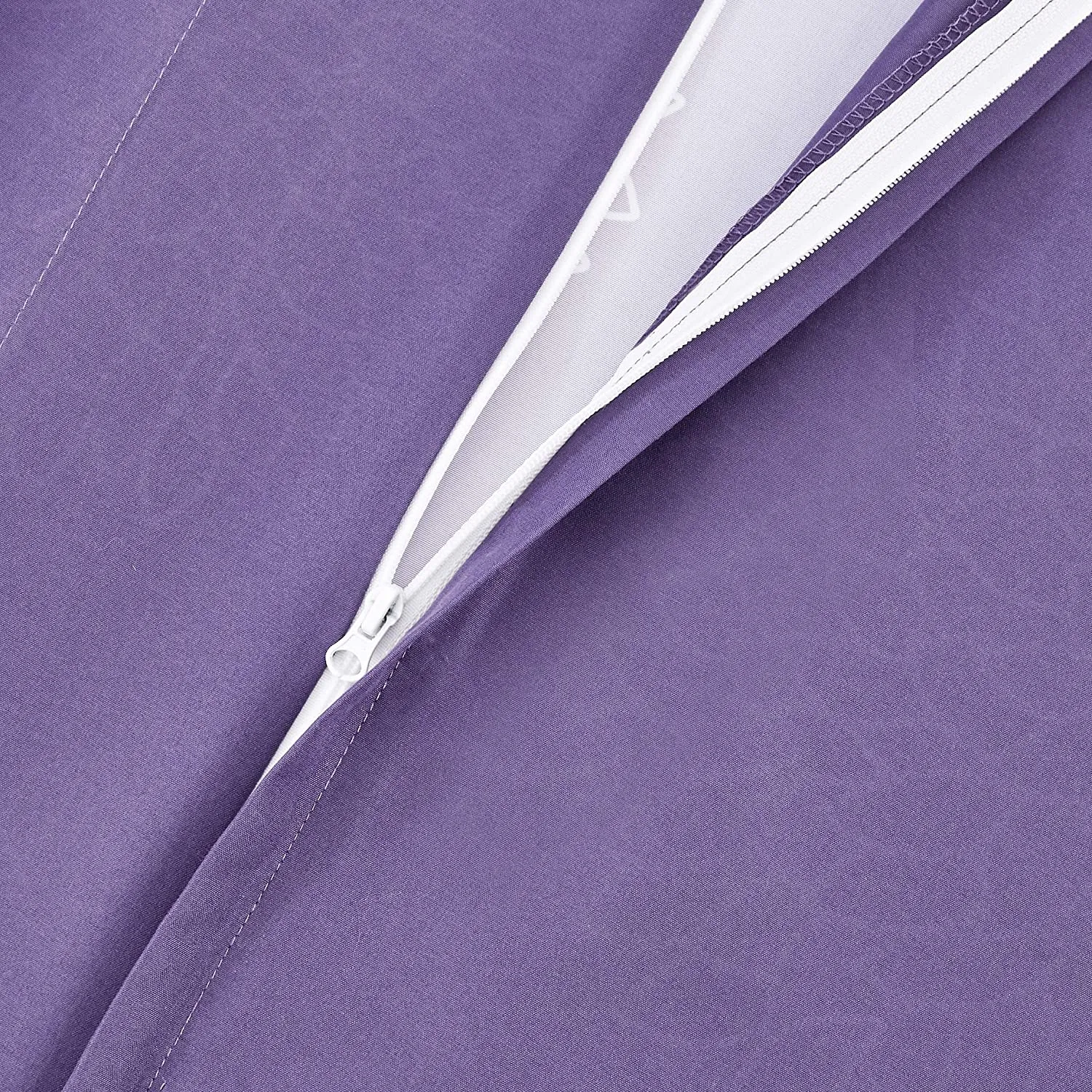 New AmazonBasics Light-Weight Microfiber Duvet Cover Set with Zipper Closure - King, Purple Floral, Reverses to solid purple!
