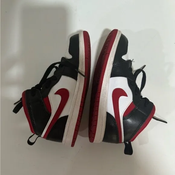 NIKE AIR JORDAN 1 Mid TD White Gym Red Black Toddler Size 10C