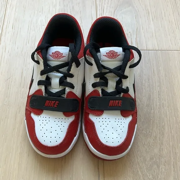 Nike Air Jordan Legacy 312 Low Little Kids Size 10.5 White, Black, Red
