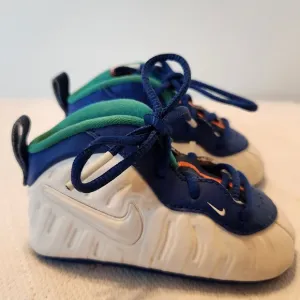 Nike LITTLE POSITE PRO GYM Boys – Gym Blue/White-cone-neptune Green  Size 4C
