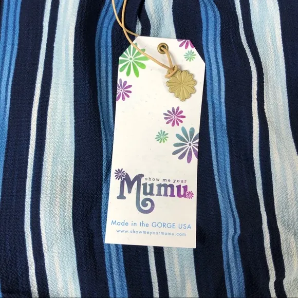 NWT SMYM blue stripe sawyer short size M