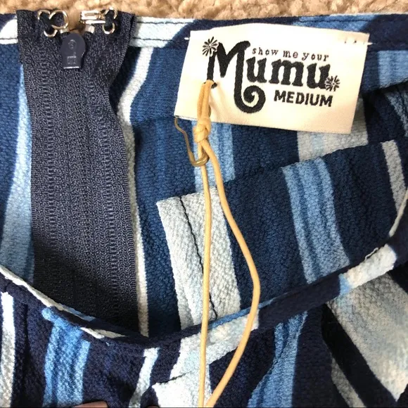 NWT SMYM blue stripe sawyer short size M