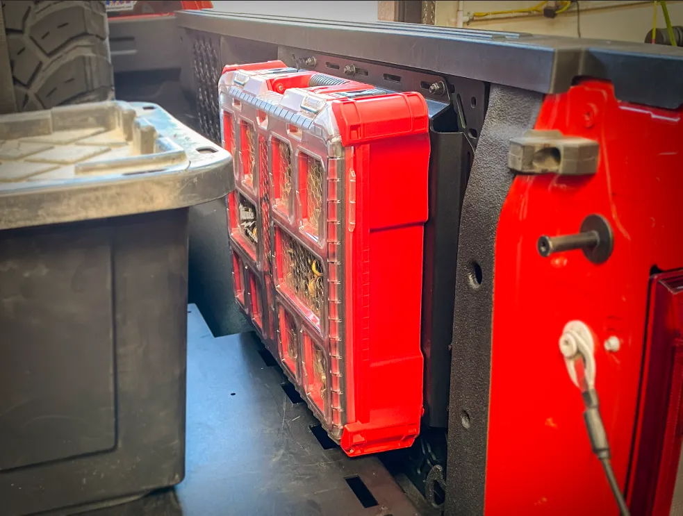 PACKOUT Storage Universal Mounting Plate