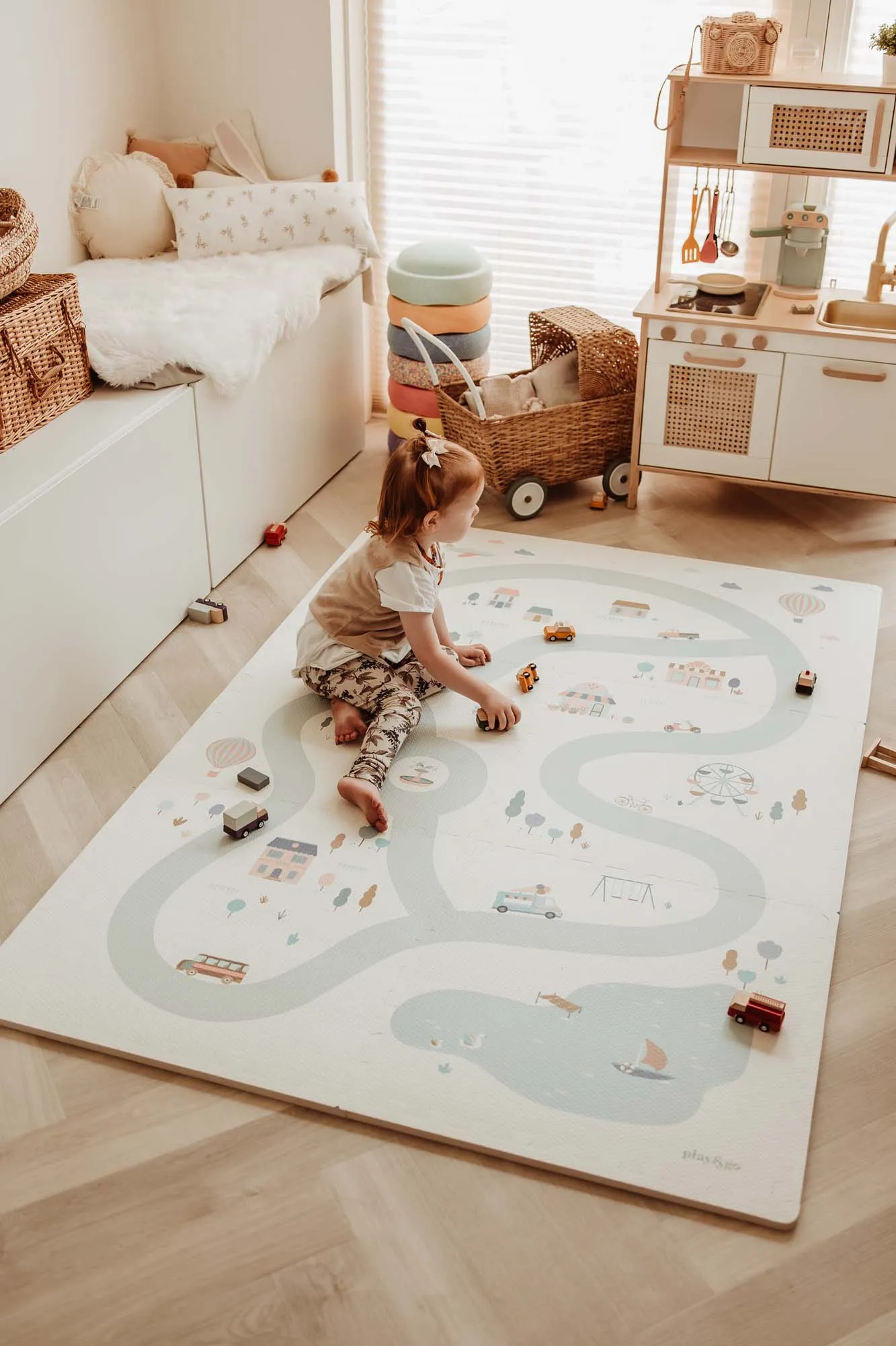 Play&Go EEVAA Puzzle Playmat Village (Min of 1, multiples of 1)