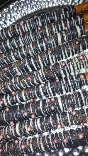 Pretzel Rods - Chocolate Covered/Dipped (Black, White, Rose Gold)