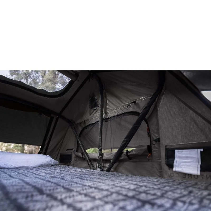 ROAM Vagabond Lite Rooftop Tent