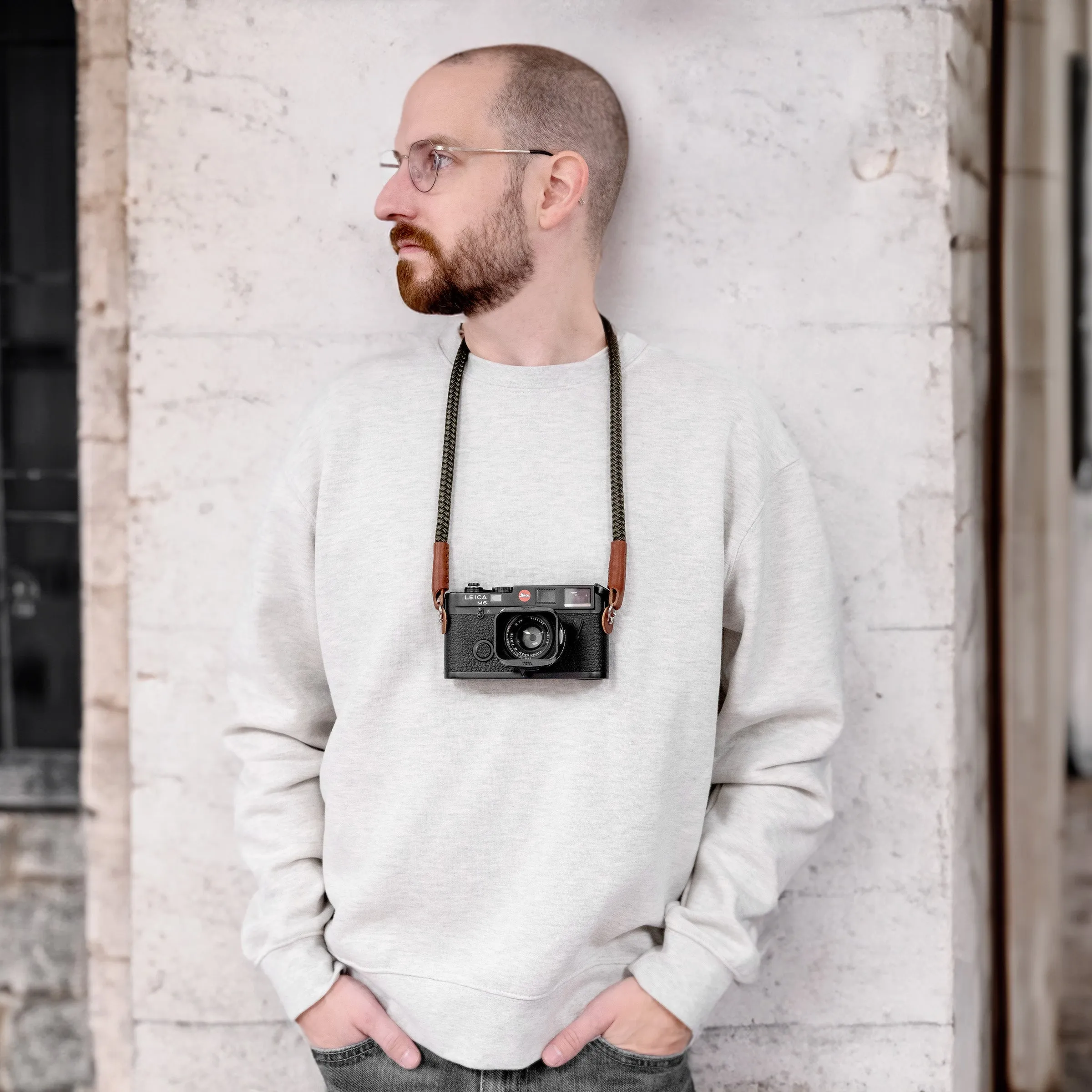Rope camera strap (F8)
