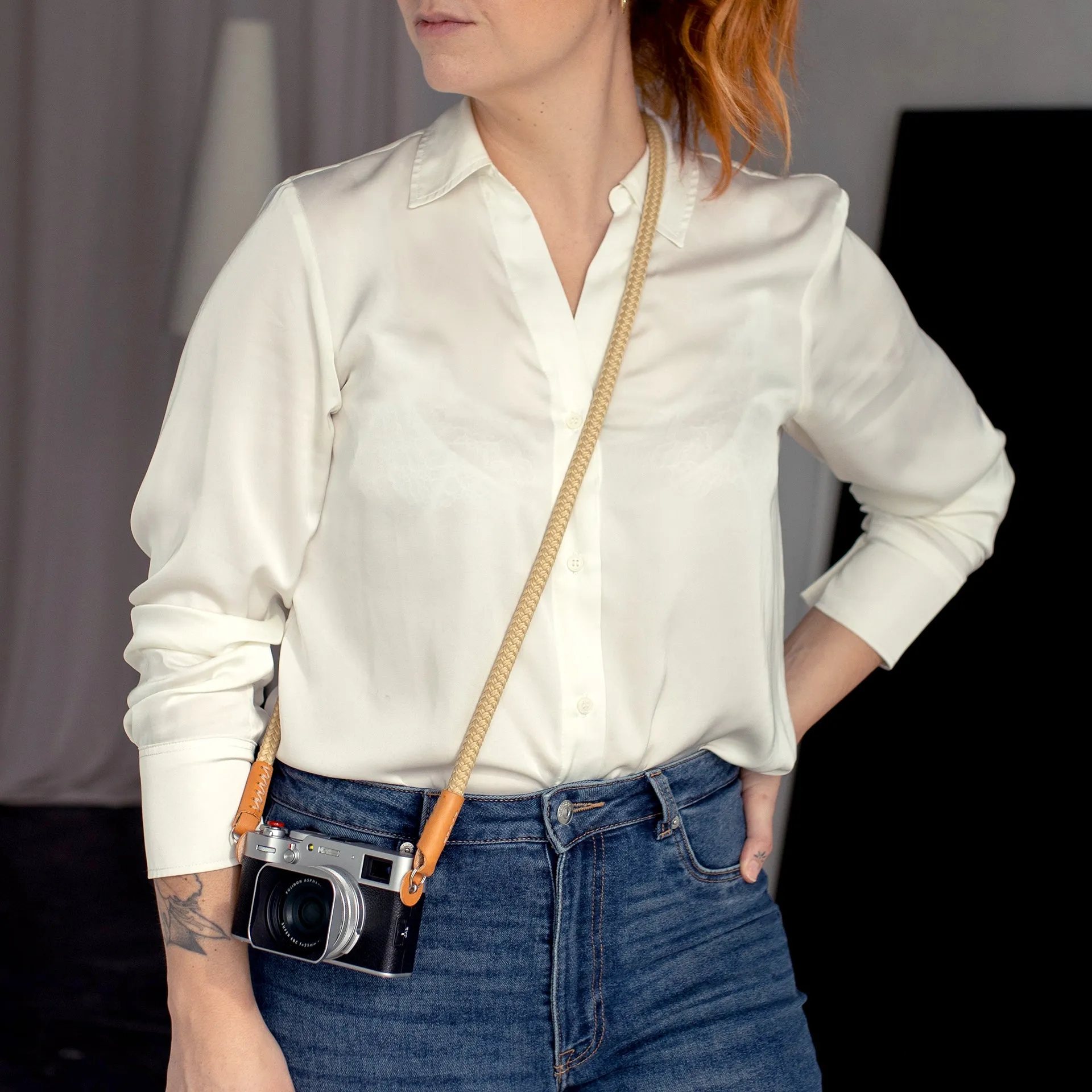 Rope camera strap (F8)